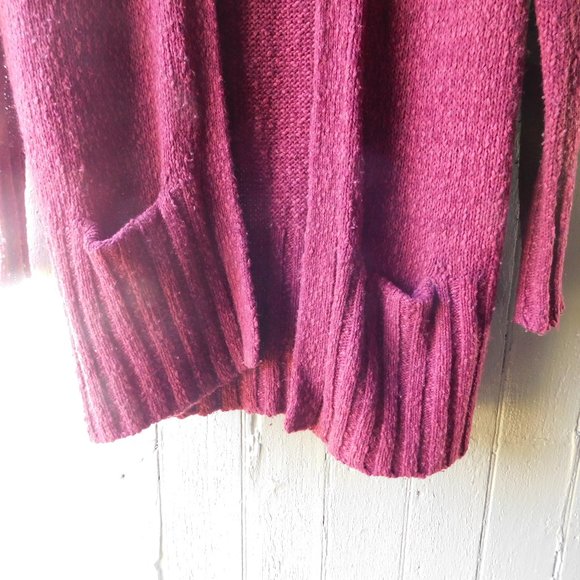 🦔🐾 Forks Girl Raspberry Cardigan🦔🐾 - Picture 14 of 14